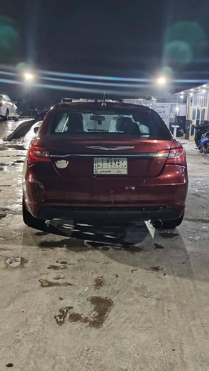 السلام عليكم سي200موديل 13امريكي بيه قطعتين جاملغ وبنيد محرك2400االمرغوب رقم بابل تحويل ثاني يوم مكينه جديده  وكير جديد السعر 75وبيه مجال لشراي المكان بابل الهاشميه الاستفسار الاتصال ***********
