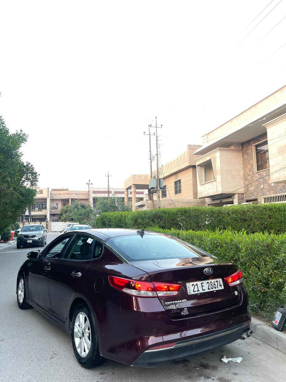 كيا اوبتما وارد امريكي موديل 2016رقم سليمانية باسمي سنويه ل٢٠٢٩ ماشية ١٢٥ حادثها باب سايق وجاملغ خلفي صبغ بدون دواخل بدون ايرباك محرك ٢٤٠٠ مجفت جديد ع ايدي كله اصلي سيارة جاهزة السعر ١٢٢ وبيها مجال بسيط بغداد حي الحسين ت *********** بغداد, العراق
