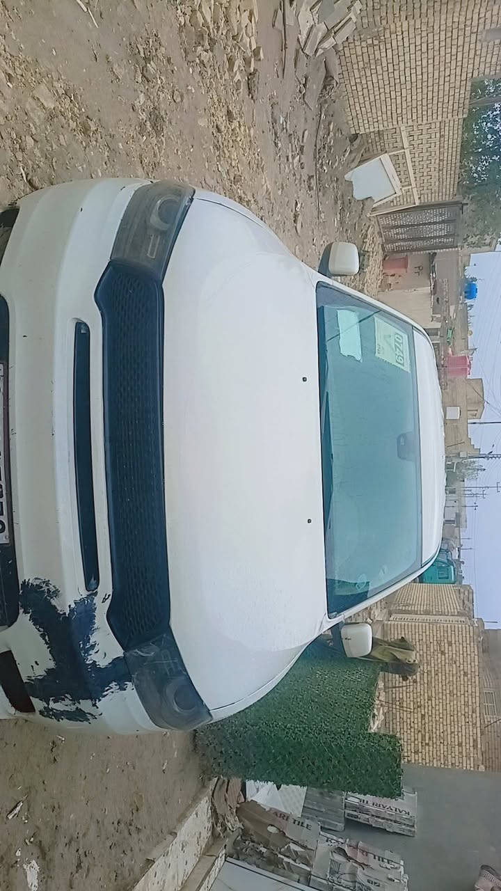 سياره دورنكو مديل 2011 جاهزه كير كفاله مكينه كفاله تخم تاير رقم انكليزي سنويه لل27 رقم الهاتف للاستفسار ***********
