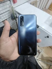 ريلمي • محتاج شاشة • قفل ٧٥