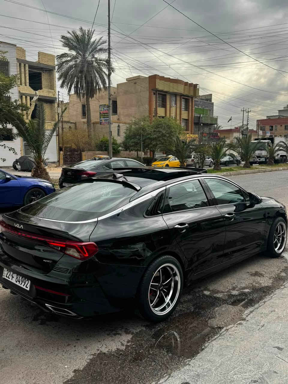 سلام عليكم
K5Gt lien
موديل 2022
فول مواصفات 
مواصفات الجيتي لاين المعروفة 
رادارات 
اوتو ستوب 
تحكمات ستيرن
كشنات ودركة تدفئة
تحديد مسار 
قيادة ذاتية 
مودات سياقة 
وهواي مواصفات بعد 
ماشية 70mi
حادث امريكة بل منشور وبل عراق صاربيهة ضربة بل باب العكس السايق الورة وشبر بارد بل جاملغ الخلفي 
سيارة حلوة ونضيفة ومناقصهة ايشي 
السيارة رقم اربيل 
عنواني بغداد 
للتواصل : ***********
