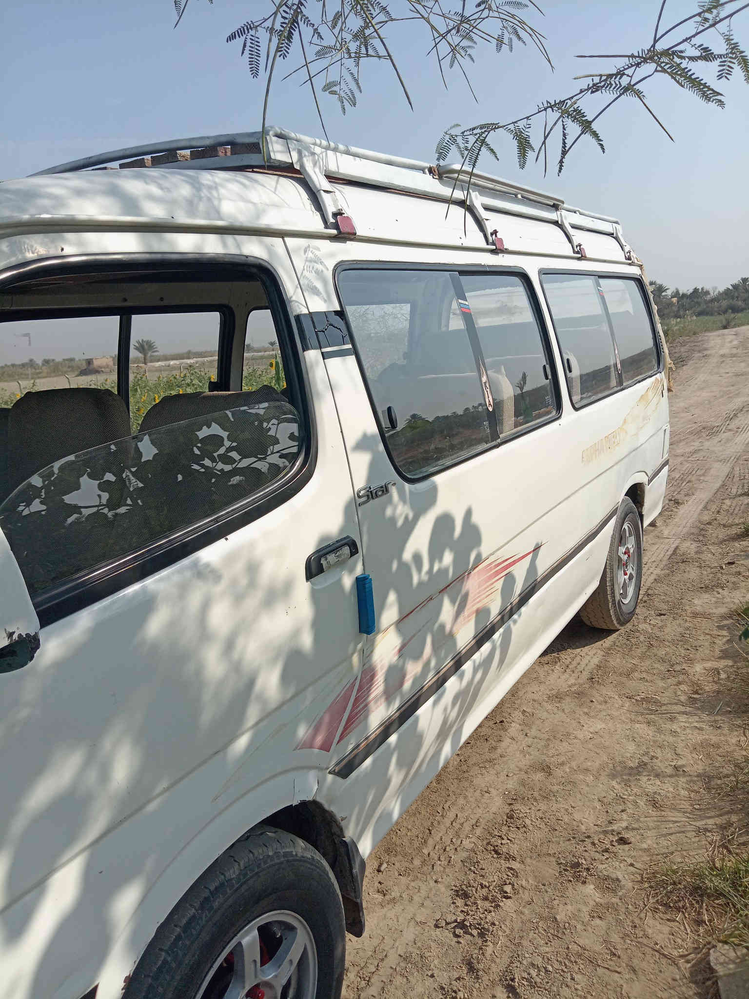 آلَسِلَآمً عٌلَيَکْمً فُتٌوٌنِ مًوٌدٍيَ 14
بسم موطن ماعليها حجز سنويه عضم عاج بيها ضربه بلجنطه مامصلحه ابيع ع وضعها مكينه كير اكسن كفاله تخم تاير حداديه دوشمه نضيفه 
السعر 27 وبيها جمال تفاصيل اكثر اتصل 
***********
مكان بابل قضاء المحاويل
