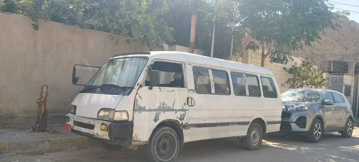 سلام عليكم من رخصت مدير الكروب اسيا للبيع 94 رقم احمر بيها خط وبحث وجاهزه خير من الله مكينه كير اكسل كهربائيات كله خير من الله مكاني كربلاء هذا رقمي *********** رايدها 25 وبخدمت الشراي
