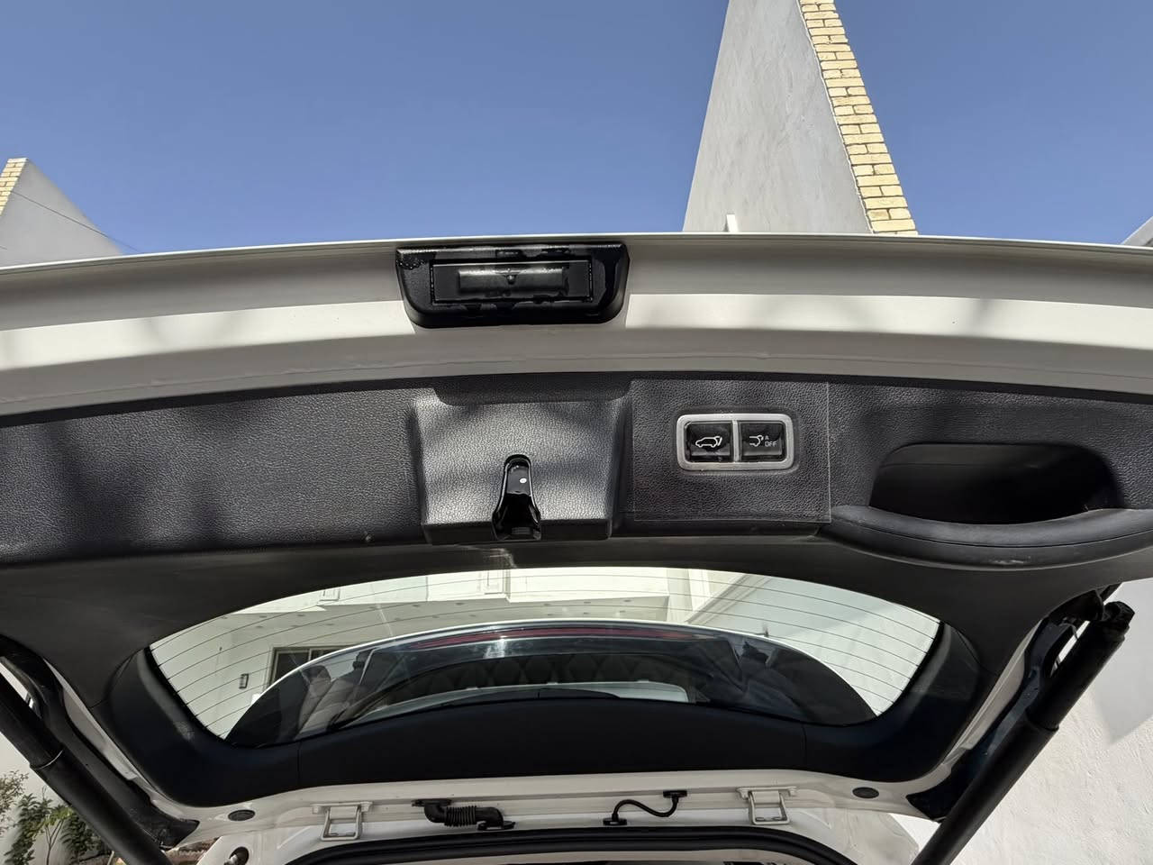 السلام عليكم سورنتو 2024 فول مواصفات عدا الكشنات مخمل وعدا الفورويل ماشيه ٢٩ الف كفاله عامه رقم بغداد العنوان بغداد البلديات ***********
