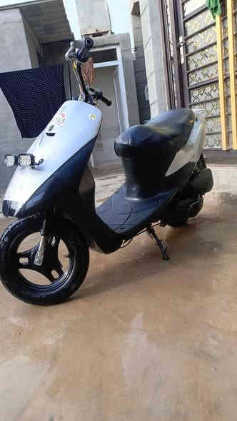 دراجه ساسوكي محرك مجفت جديد كابريتر جديد اول هندر سرعه(60)مكان تكريت صقور سعر (200)
***********
