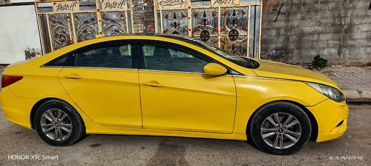 سلام عليكم سوناتا 12 أمريكي رقم مثنى انكليزي  هيا وغرامات  مصفره تفاصيل على رقم *********** العنوان واسط صويره سعر 85  سياره بسمي
