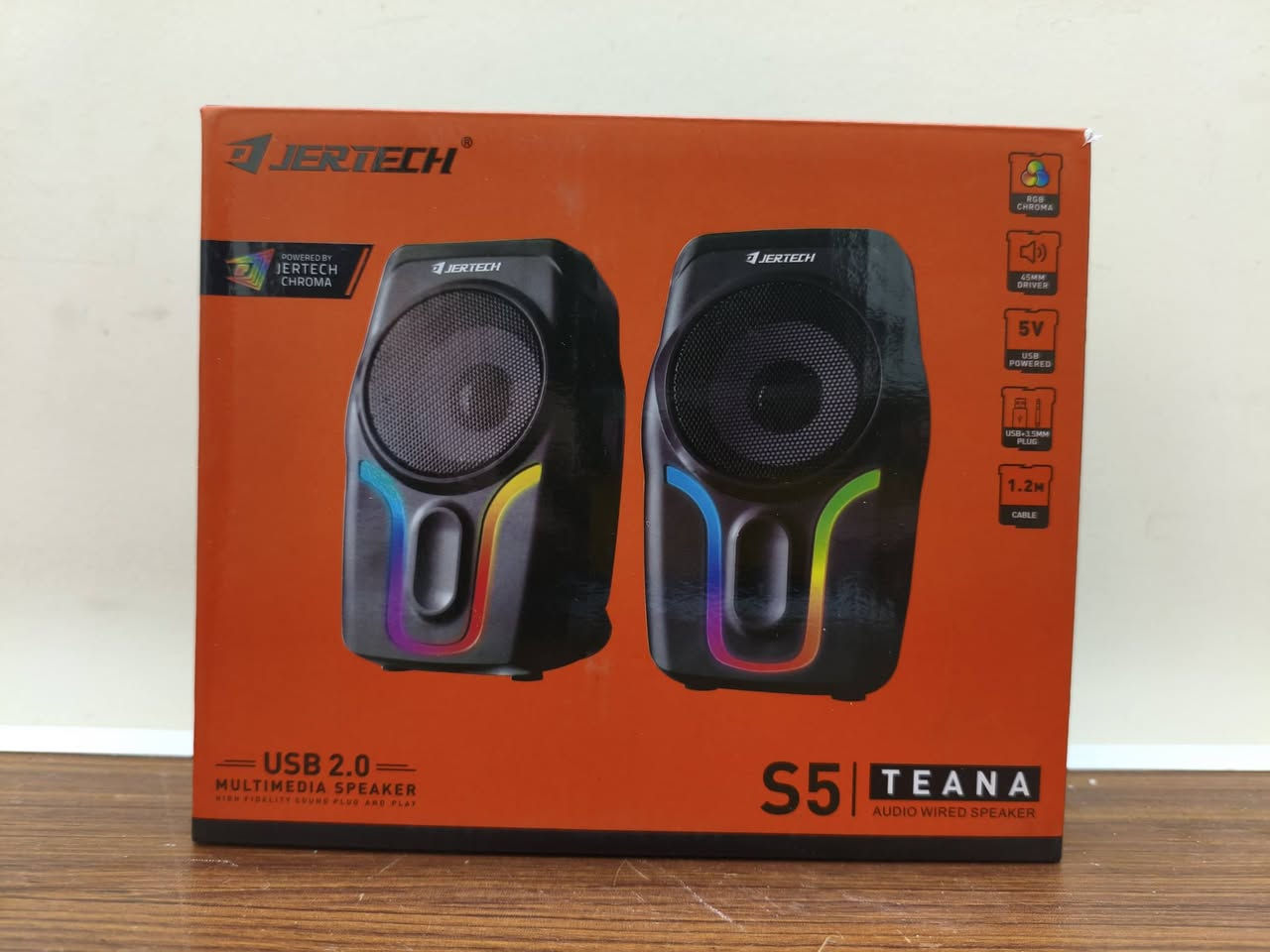 السلام عليكم 
اكس بوكس سيريس اس 512 نضيف كلش
شاشة رابتر 180hz مواصفاته مبينه عل كارتون 
يو بي اس 850
سبيكرات صوتهن كلش حلو وقوي 
مكان بغداد الغزالية 
ابيعهن كلهن بيعه وحده 
ب700 وبي مجال
‏‪***********‬‏
