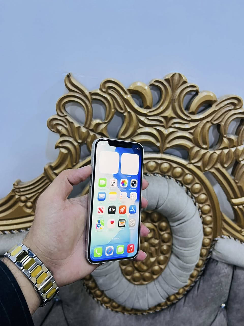 ايفون 12 عادي
ذاكرة 64
بطاريه88
تك سيم 
نموذج M امريكي
نضافه 98%
الجهاز ما مفتوح 
السعر285الف

***********

***********
