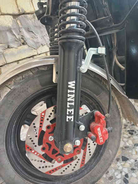 دراجة شحن وينلي للبيع بدون كل نقص دراجة جديدة استعمال قليل بصمة وكارت وسويچ مكاني بغداد حي النصر ***********
