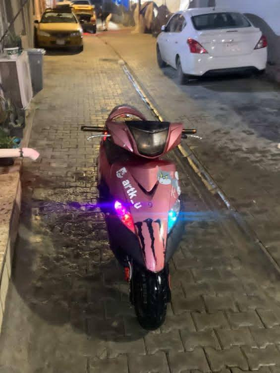 سلام عليكم ثلعب gtr للبيع مكينه ممفتوحه دراجه كامله مكمله وغراضها الابلاديه موجوده سعرها 600 وبيها مجال للشراي راسلني واتس ***********
