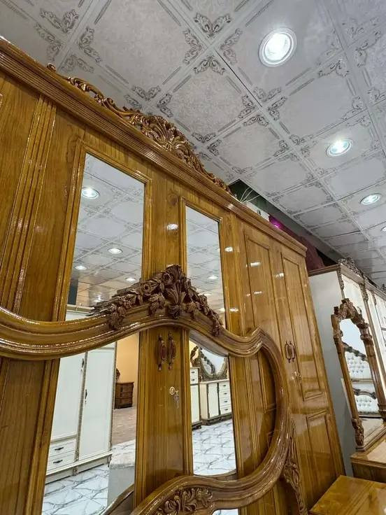 غرفه صاج جديده وغير مستخدمه تكمه تفصال  نوع خشب خارج 5ملم صاج 
وداخل 4ملم صاج
داخل وخارج صاج 
صبغ صاجي حراري


**إذا كنت صاحب هذا الإعلان وتريد حذفه لأي سبب، رجاءا أرسل رسالة إلى الدعم الفني**