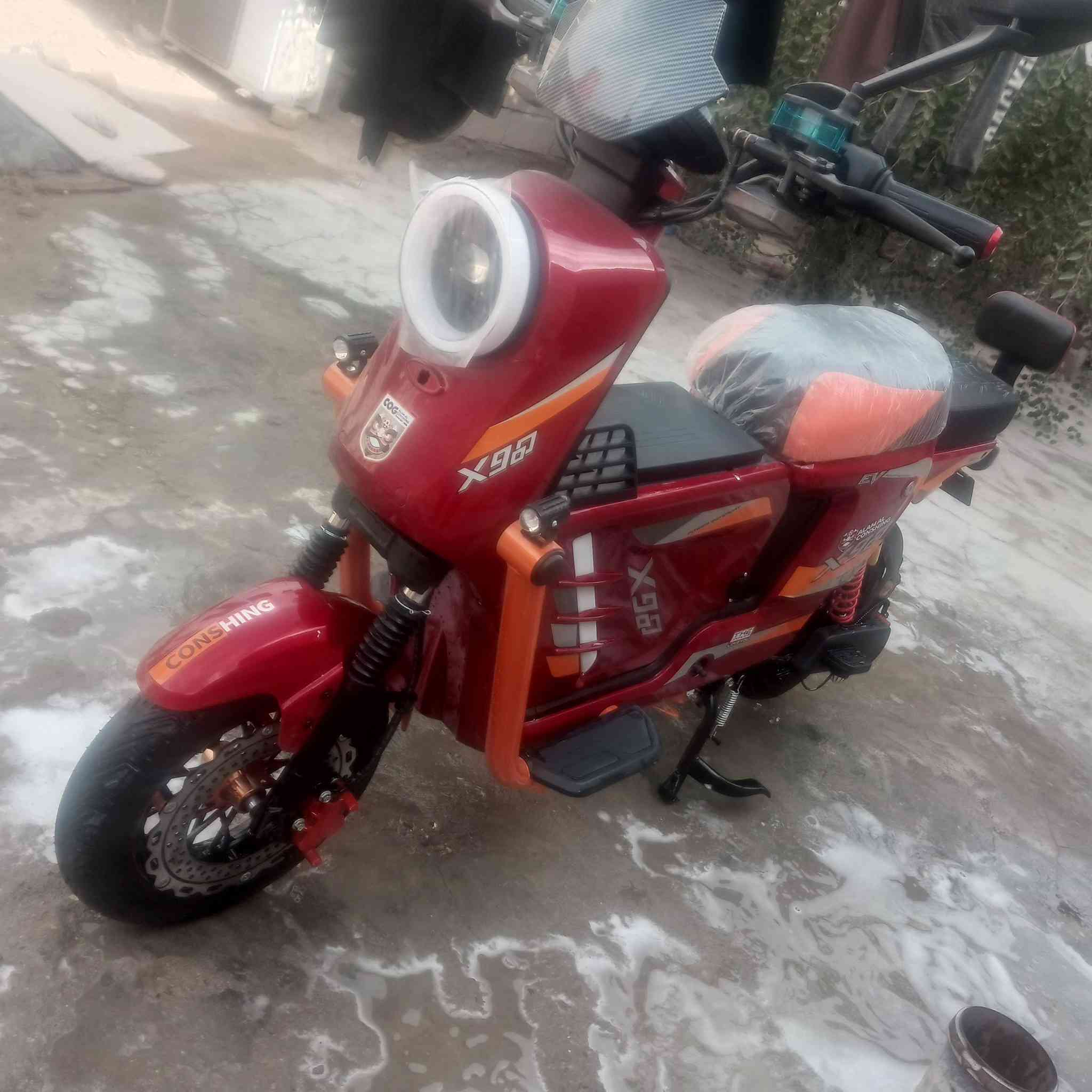 سلام عليكم دراجه شحن جديده صار اقل من شهر من اخذته سعره 500وبيها مجال ‏‪***********‬‏
