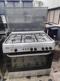 طباخ إيطالي • نظيف ٩٩٪