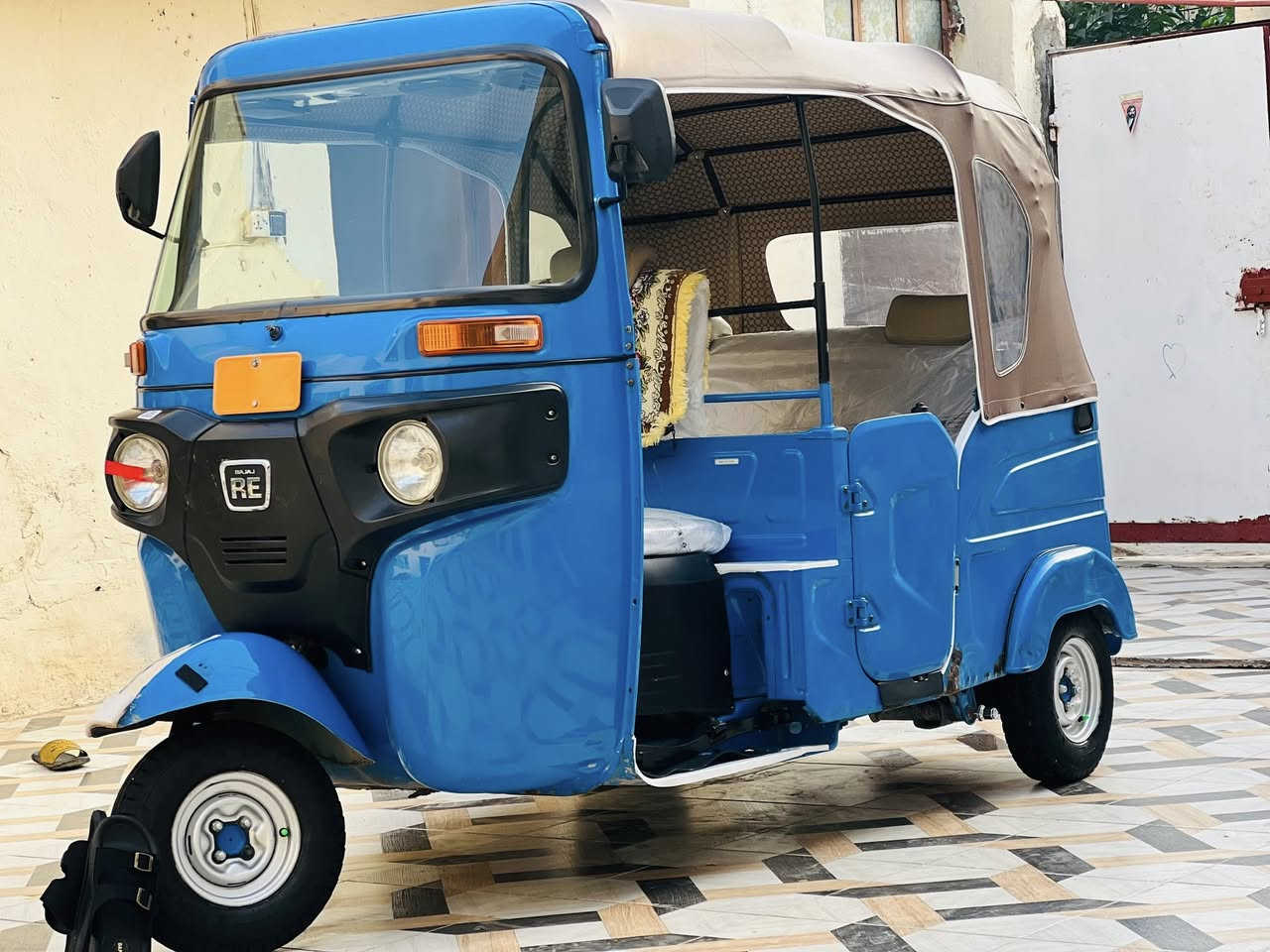 سلام عليكم تكتك البيع مديل ٢٢بشهر ١٢
رقم ذي قار كفاله ***********
