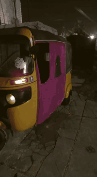 سلام عليكم تكتك البيع 19شهر 10رقم وسنويه كفاله من ضربه وصبغ بس الدوسعوزهن صبغ هيه والكاعيه مكينه بس بوشه وبستم مبادله تكتك عله وضع الشركه كله ***********
