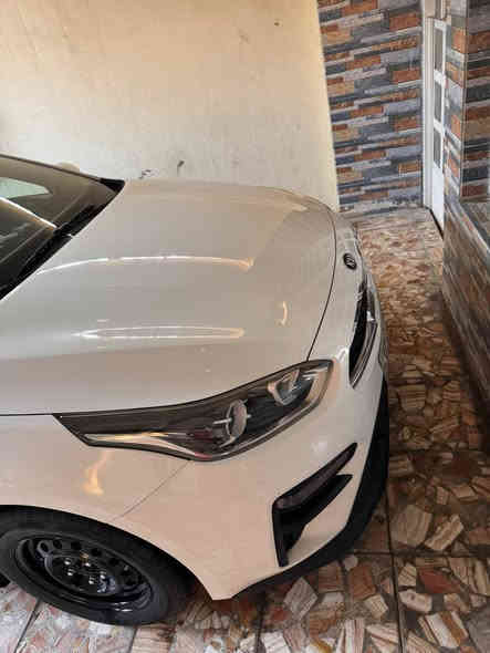 السلام عليكم سيراتو 2020 بغداد. باسمي. بيهه كم مكان بارد.  
إهلال جاملغ خلفي بي صبغ ماشييه 125 مكينه. 1600 فتحه أشاير بل مري تحكمات تبريد قطعيتن شاشه كامره. السعر 155 بيهه مجال بسيط
الاستفسار 
0773 55 63736
