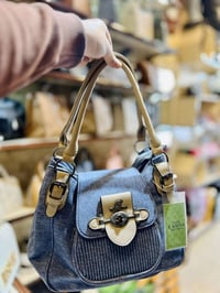 جنطة كنغر • كوالتي عالي • عرض