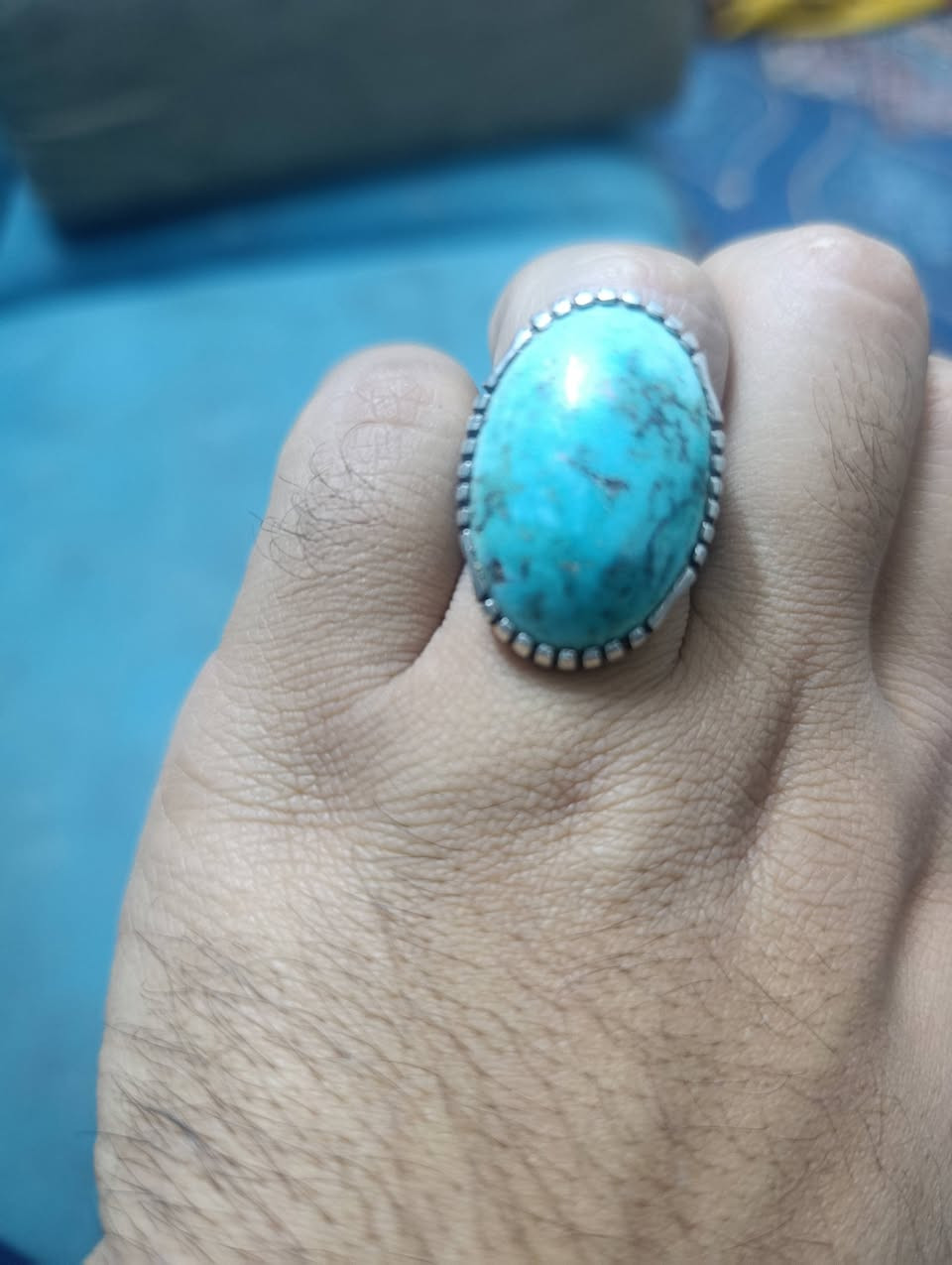 السلام عليكم
شهر رمضان مُبارك إن شاء الله

محبس فيروز صياغة بحرينية يخبل باللبس أمانة الله ورسوله بس شغله كلفني 100 ألف أريد أبيعه لأن أحتاجيت
اللي يعجبه هذا المال يراسلني ويشلع عيوني 🩵
سعره 100 ألف وتدرون الفضه والفيروز شلون صاعد ويتوفر توصيل إلى كافة المُحافظات 

للتواصل : ***********
