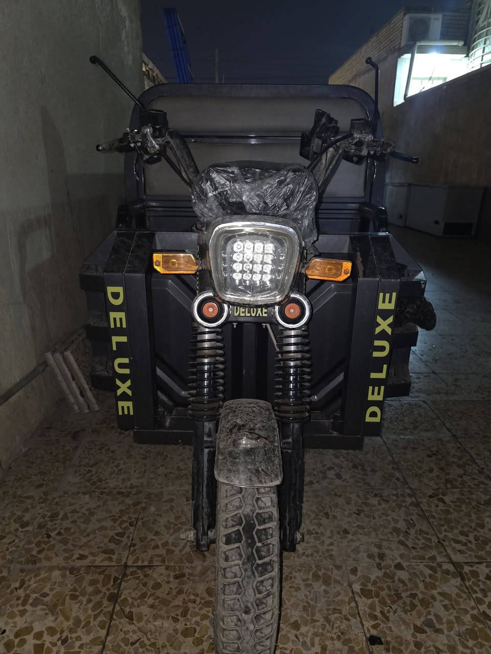 دراجه شحن للبيع فول نضافه ***********
