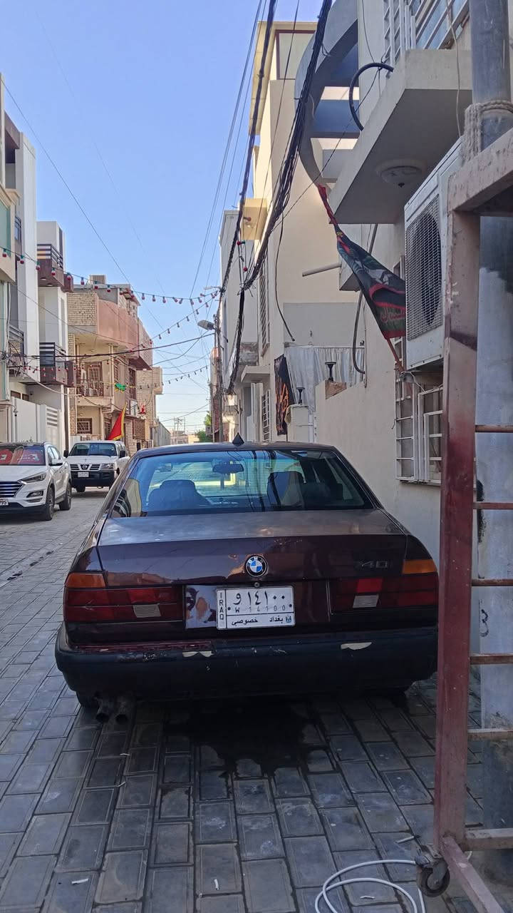 سلام عليكم من رخصت الادمن 730
مكينه كير تبريد كفاله 
لون اسود بيذنجاني 
رقم بغداد 
تخم تاير جديد
باتري جديد 
مكاني كربلاء 
سعر 45بيه مجال 
عليه غرمات ينزلن من سعره 
تفاصيل اكثر ***********
رجاء الي ما انفيده اعبر المنشور تحياتي لجميه
