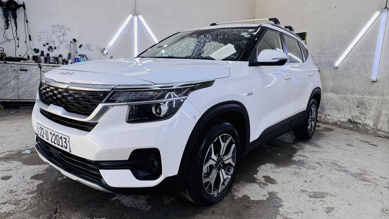 السلام عليكم 
كيا سيلتوز 2023 فول مواصفات رقم اربيل بأسمي
حادثها ربع بنيد صبغ فقط وبارد جوه الرقم بالجنطه
بدون اي ضرر داخلي مكفوله من كلشي
فول مواصفات للاخير مكينه2000 دوش
السعر168 مكانها بابل
***********
