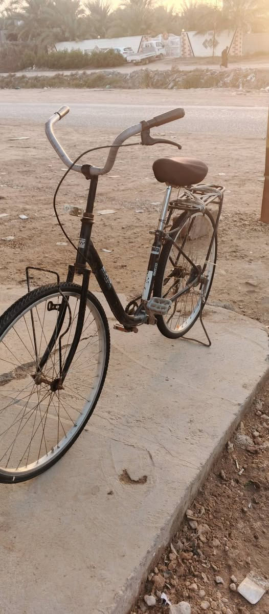 السلام عليكم باسكل ياباني حجم 26 نضيف المكان حلة عوفي ال خماس السعر 35وبي مجال الرقم ***********
