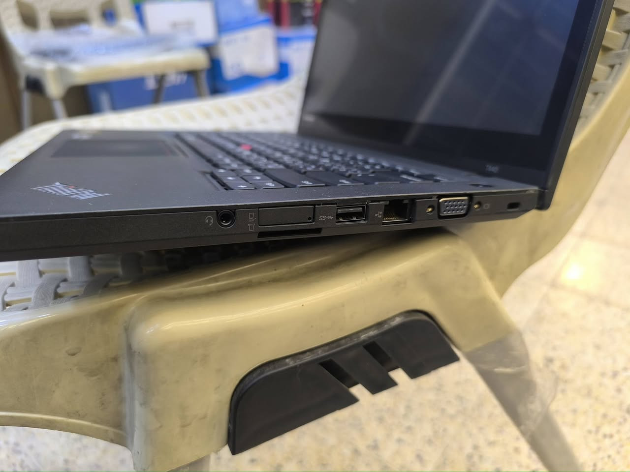 انسب الاسعار مع انظف القطع 

LENOVO

🌹T440🌹
شاشة 14.1

🔥150🔥  الف دينار  فقط 

سعر نهائي لطفا

معالج/CI5 من الجيل الرابع 
الرام /8gb
الهارد/256ssd

للتواصل والحجز 
***********
الموصل /موصل الجديدة 
الابداع الهندسي 

#يوجد خدمة توصيل لكافة محافظات العراق
