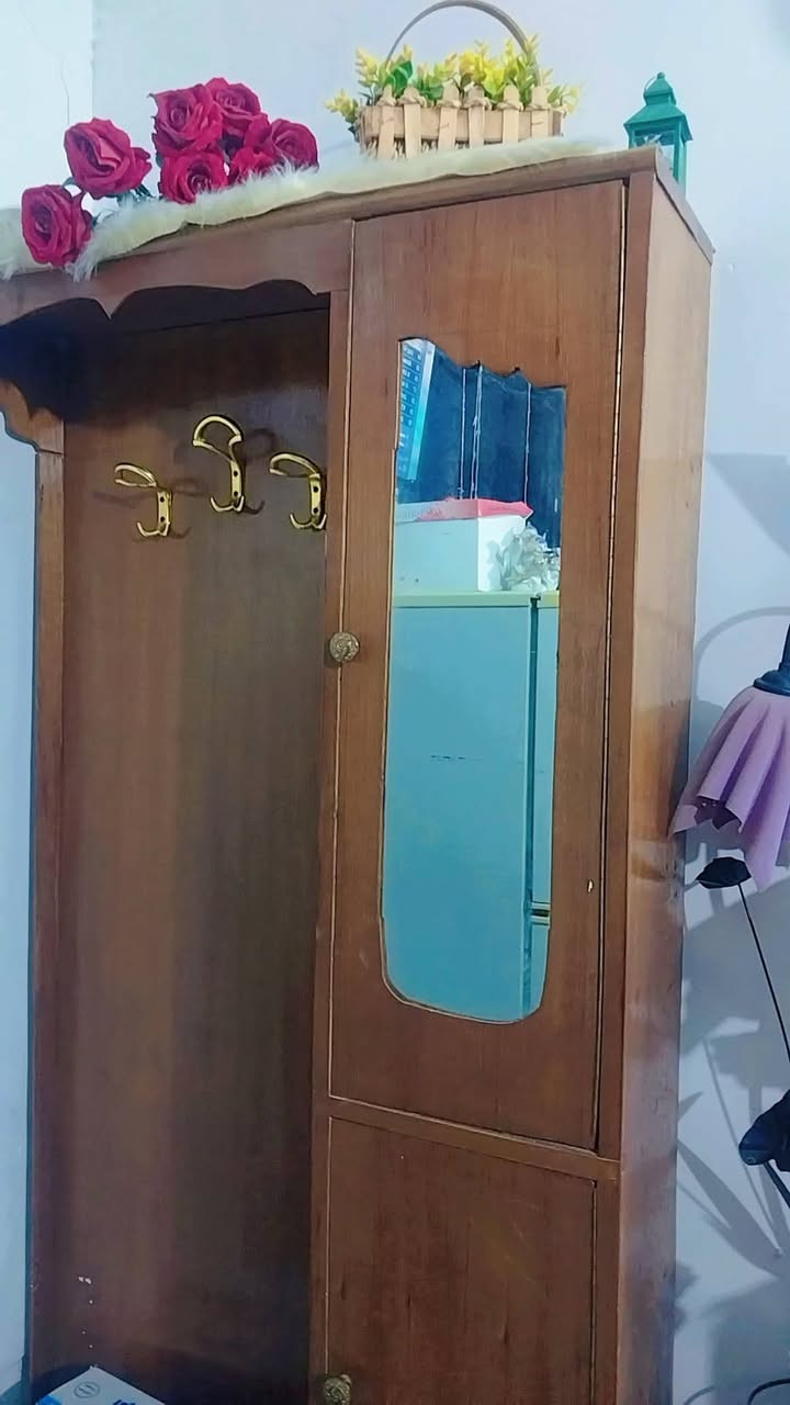 غرفة نوم مستعمله للبيع السعر 550
***********
