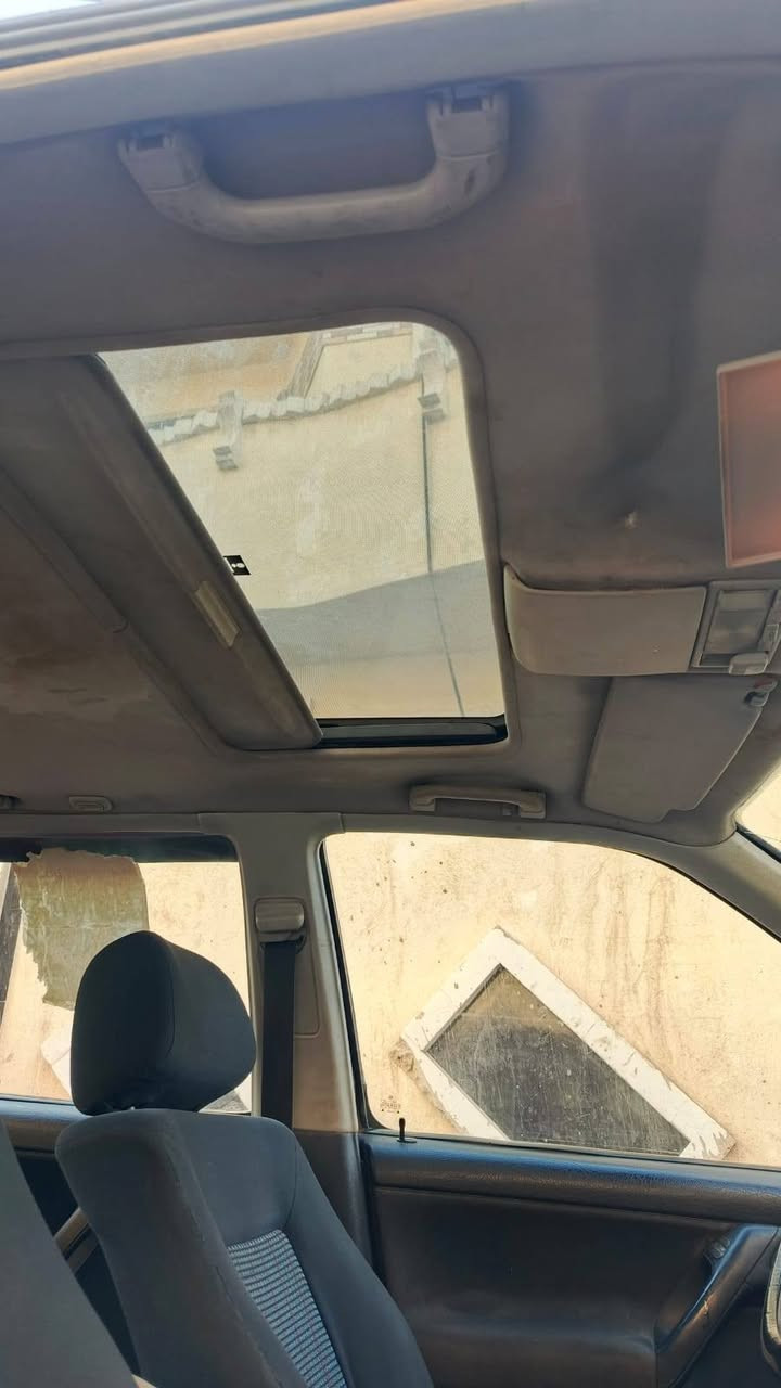 سلام عليكم سياره للبيع كولف فونتي موديل95تحويل2يوم سعر35رقم بغدادمشروع وطني ***********
