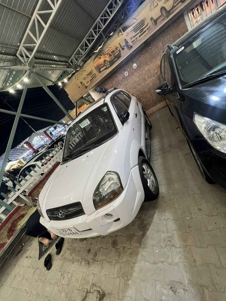 السلام عليكم توسان 2008 سياره مكفوله كفاله عده باب السايق شبر بي فقط فتحه فول موصفات ٤ سلندر فتحه سعره ١١٥ وبيه مجال بسيط النجف ***********
