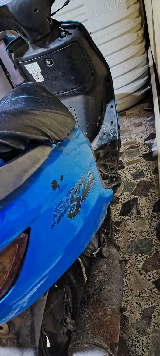 سلام عليكم شباب دراجه فراشه فحل ١٤٠ للبيع نضيفه ومرتبه كهربائيات كلها كامله سلف هندر  كلشي شغال ما ناقص الدراجه شي مكانها بصره ابو الخصيب اي استفسار هذا رقم تليفوني *********** واني بالخدمه
