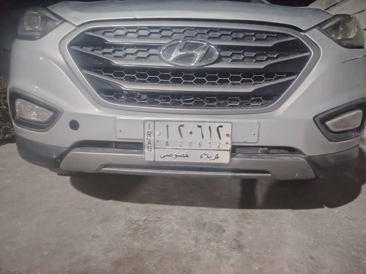 السلام عليكم توسان أمريكيه ٢٠١٥ بيه جاملغ وبنيد وباب رقم كربلاء السعر ١٢٥ وبيه شويه مجال ***********كربلاء الحسينية
