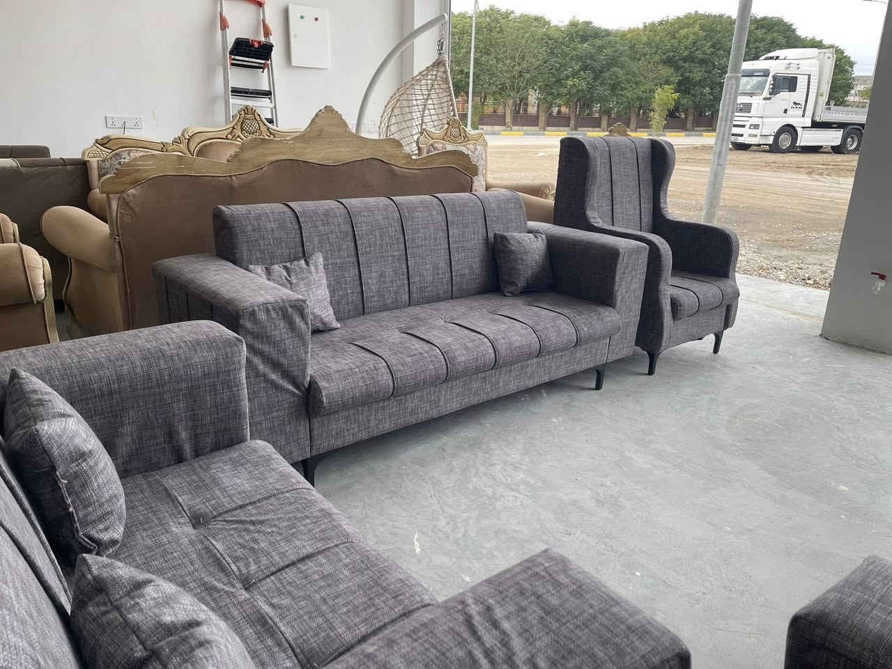 تاقمی میوان📦
ئەم تاقمی میوان 10 نەفەری 
لۆک لۆکە بەکار نەهاتوە📦 
ژم ***********
