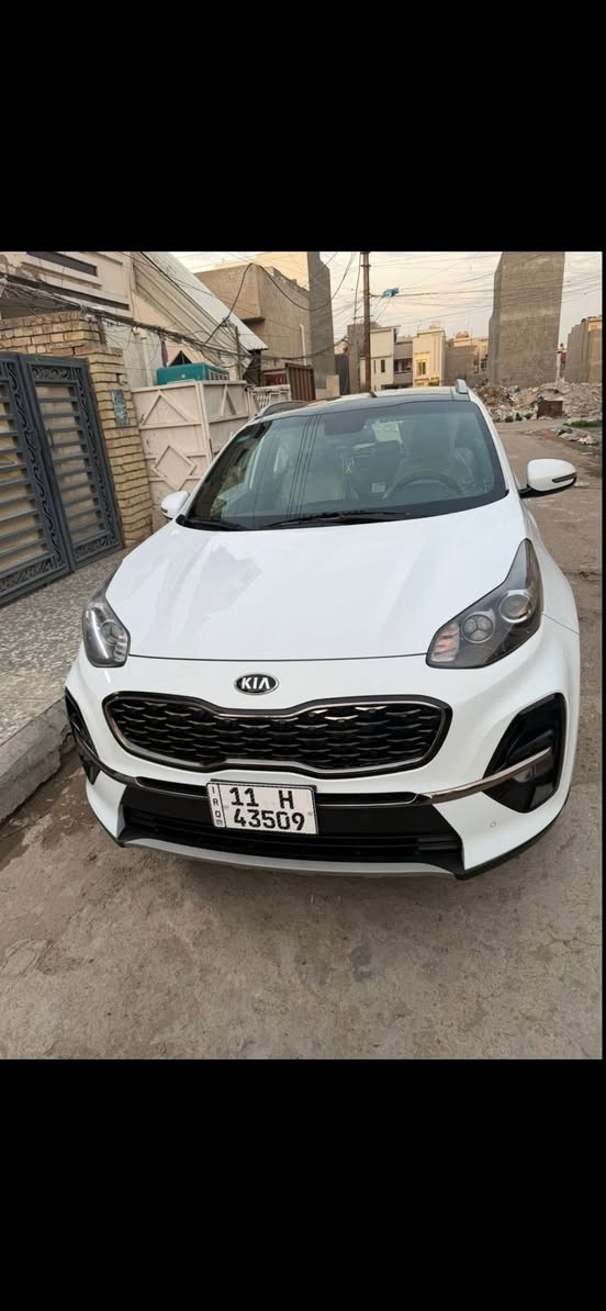 سبورتج 2021 جي تي لاين خليجيه رقم بغداد باسمي
مكفوله من تبديل والصبغ جديده 
ماشيه 75 محرك 2000 دوش 
فول مواصفات 
بصمه جلد بانوراما كراسي كهرباء 
مكانه بغداد الكرخ سعر 219
***********
