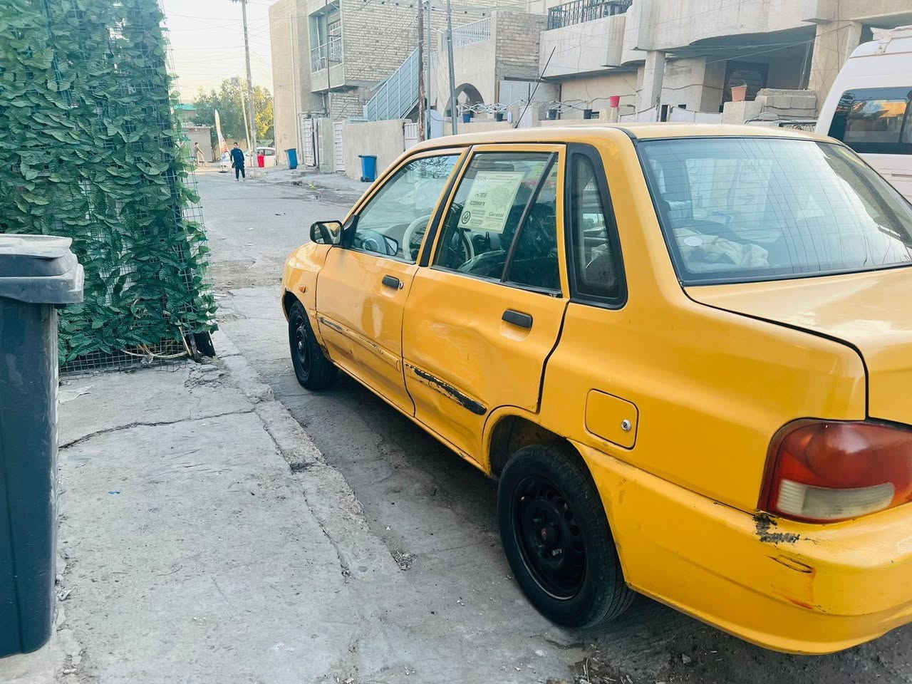 سلام عليكم سياره سايبه البيع 2012
رقم جديد مصفره هيئة وغرمات شاشه دوشمه جديد 
خير من الله مكان بغداد حي جهاد كرخ سياره بيه صوت بل بور سعر23

***********
