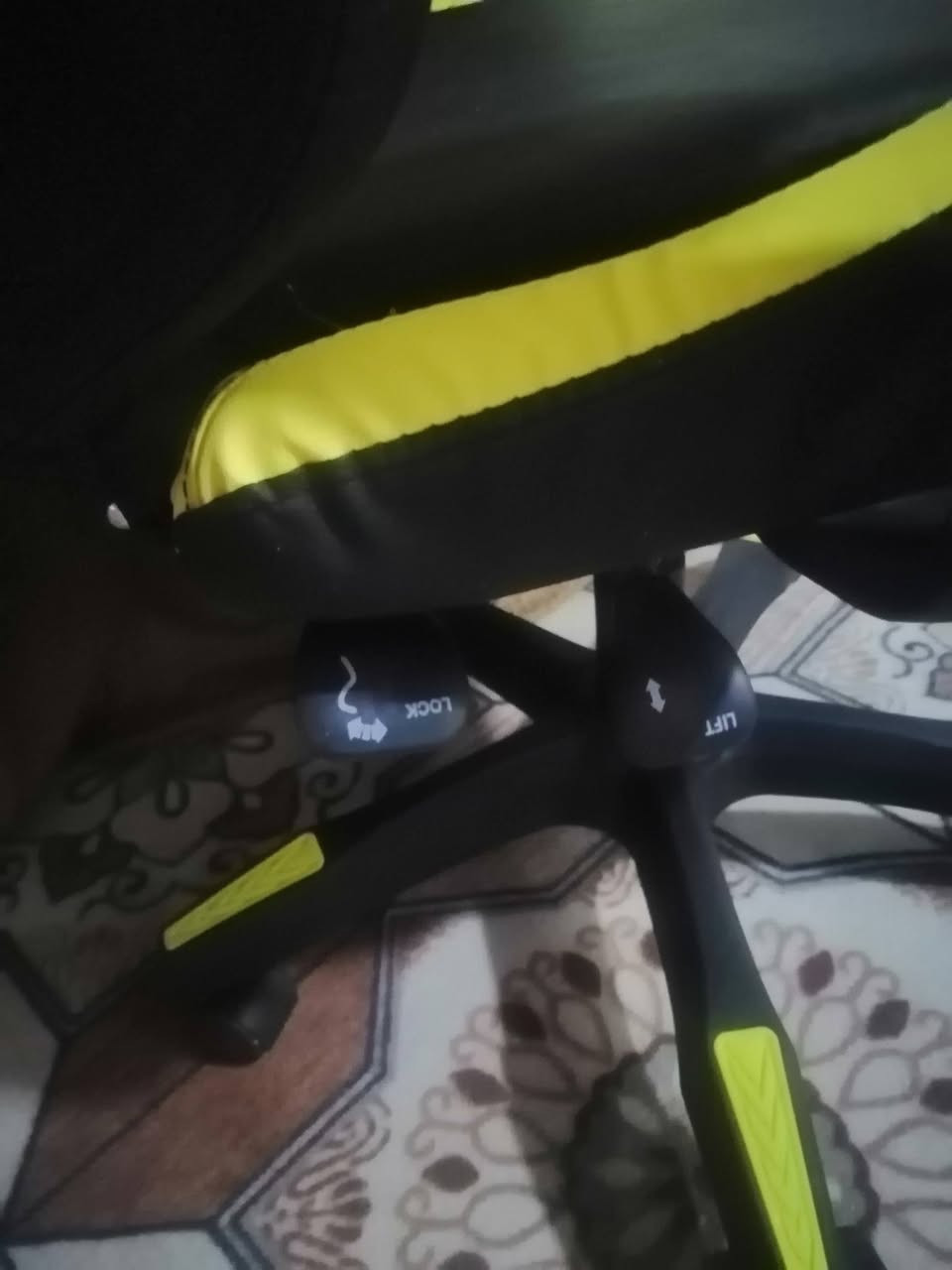 ألسلام عليكم متوفر كرسي شبه مستخدم 65 مع ألتوصيل ثابت، ميكانيك يصعد وينزل والمساند كذلك والظهر يرجع للخلف 160 درجة واكو فيديو بكل تفاصيلة خاص


**إذا كنت صاحب هذا الإعلان وتريد حذفه لأي سبب، رجاءا أرسل رسالة إلى الدعم الفني**