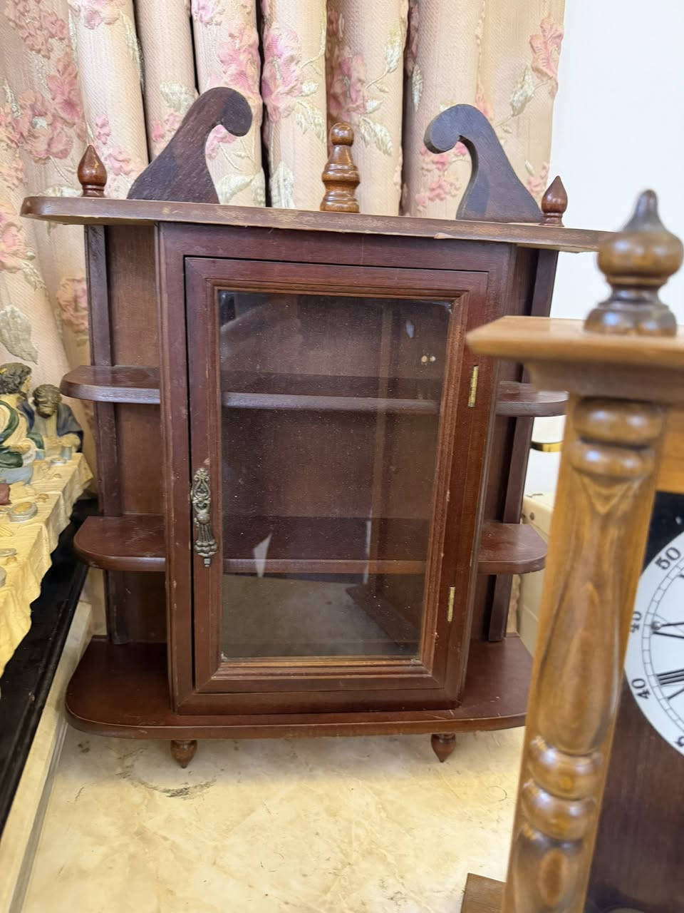 مجموعه فاترينا منضدي وتعليك


**إذا كنت صاحب هذا الإعلان وتريد حذفه لأي سبب، رجاءا أرسل رسالة إلى الدعم الفني**