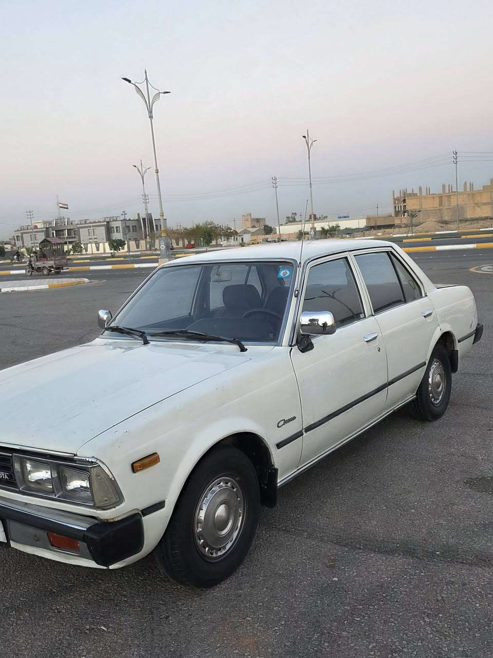 كرونه مديل 80 سياره نضيفه خير من الاه دوشمه جديده داخل نضيف تبريد شغال حداديه خير من الله مكينه نضيفه سياره نضيفه ومتعوب سياره بسمي تحويل ثاني يوم السعر 45 وبيها مجال مكاني كربلاء ***********
