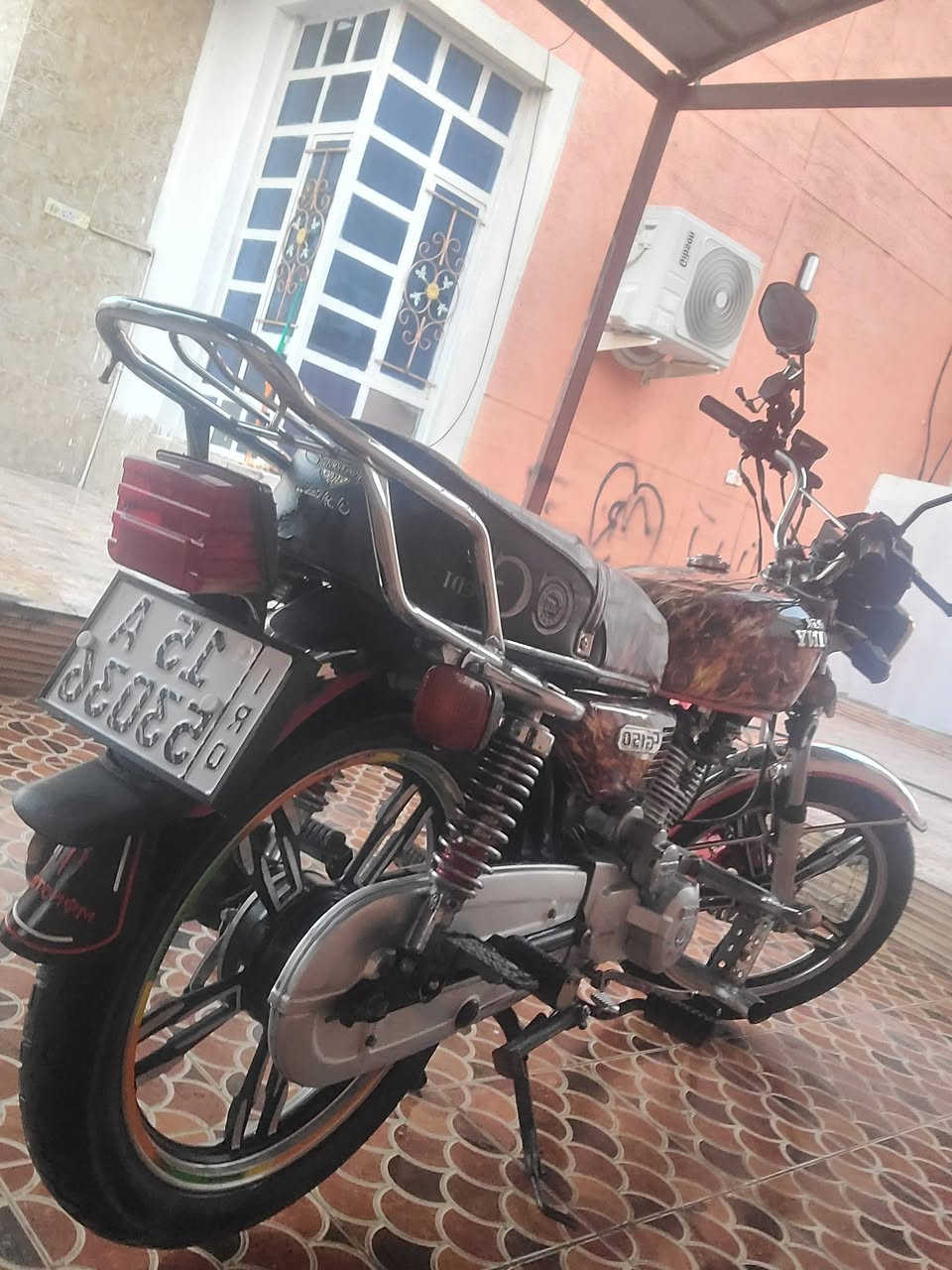 سلام عليكم دراجه ايراني للبيع موديل ٢٢ رقم وسنويه جديده داخله هزن وكامله من كلشي ما ناقصه كلشي ١٦٠٠ وبيه مجال حك جيه لسكن جويبه نساف ***********
