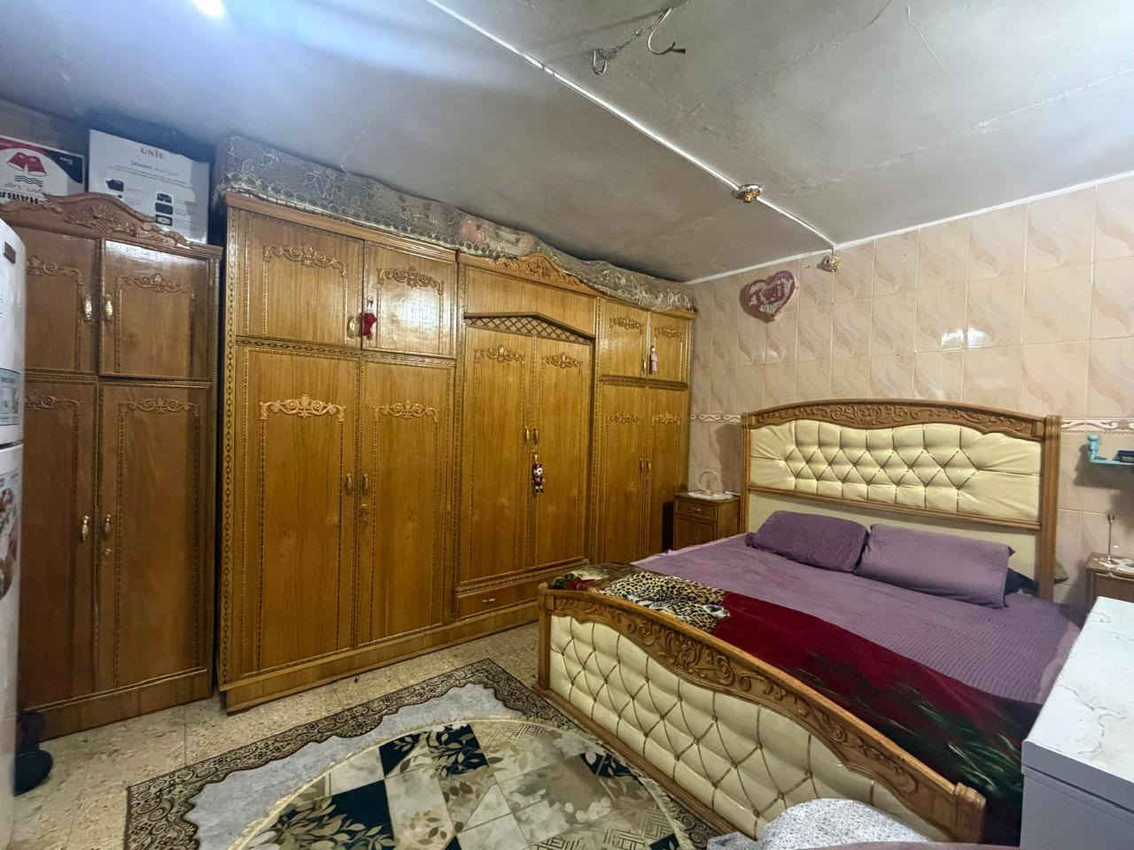 السلام عليكم السعر ٩٥٠ العنوان بغداد جميله الاستفسار ***********
