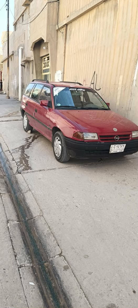 سلام عليكم
استرا للبيع موديل 93 حجم 16 بدون ضرر صبغ حزام رقم الماني سنويه عضم كابون ما مسجل شرعي من موصل شرط تحويل محرك كير شرط معمر جديد اي استفسار على رقم***********
