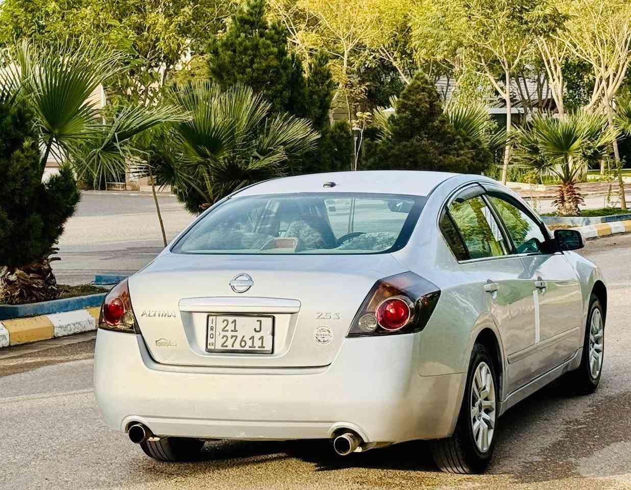 السلام عليكم 
مرخصته الادمن المحترم 
للبيع فقط ...
نيسان ألتيما خليجي ....
موديل 2008
محرك 2500.S
4سلندر المرغووب
نظام صوتي 
القير cvt.
كير جديد مشدوود الها ...
الون سلفرري ...
بصمه تشغيل 
سونار مرفق مع الصور 
جاملغ امامي تبديل بدون دواخل  وبونيد ابلاد مبدل 
بصمه ابواب 
مرايا كهربائي 
لايت زينون شمسي 
شاشه 
داخل جلد 
نظام Abs
ويل عادي ابلاد 
تبريد قطعتين 
تدفئه 
رقم سليمانيه الجديد 
سنويه لحد 2030
ابشرط تحويل 
العنوان ديالى خانقين اتصال بالخدمه 
ممتواجد على النت ....
(***********)
