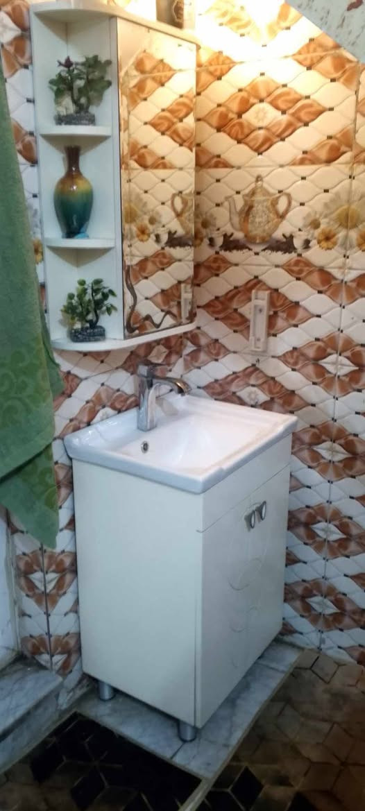 مغسله ب70 اي ضرار مابيه
وجربايه ودوشك وكومديات2
ب80 اسعار نهايه ليريدهن خاص
شعدكم غراض دزوهن لي ابيعه لكم ثاني يوم لتواصل خاص او ع طريق واتساب ***********
