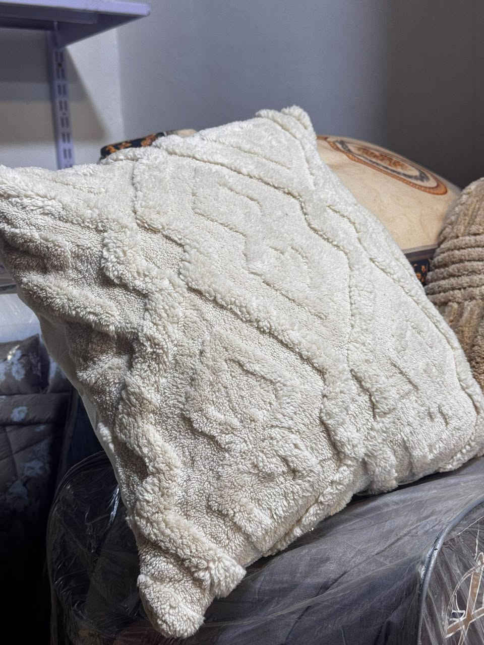 على بركة الله توفر عدنا اليوم لحاف +كوشات +غطوه بوهيمي + كلشي وكلاشي


**إذا كنت صاحب هذا الإعلان وتريد حذفه لأي سبب، رجاءا أرسل رسالة إلى الدعم الفني**