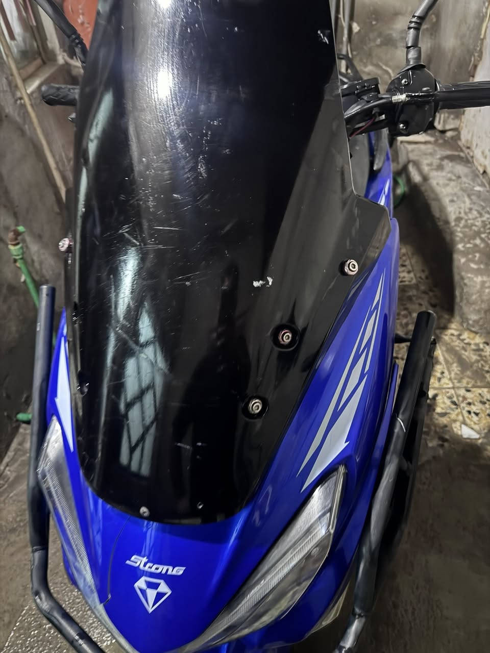 ٧٥٠ اصولي. بصمه تشغيل عن بعد موديل ٢٤ نظيفة اوراقها النجف
***********
