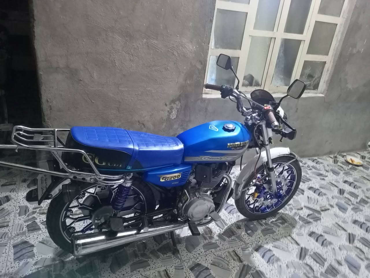 السلام عليكم دراجه جراني موديل 25 رمادي شارع 20  ***********
