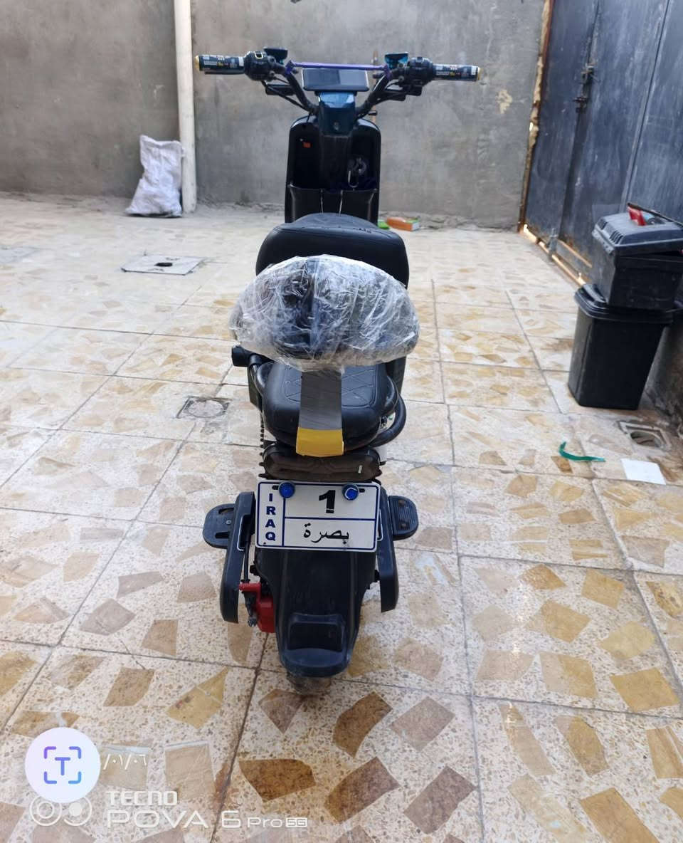 سلام عليكم ورحمة الله دراجه شحن البيع بصره بكاني خمس بطاريات *********** واتساب
