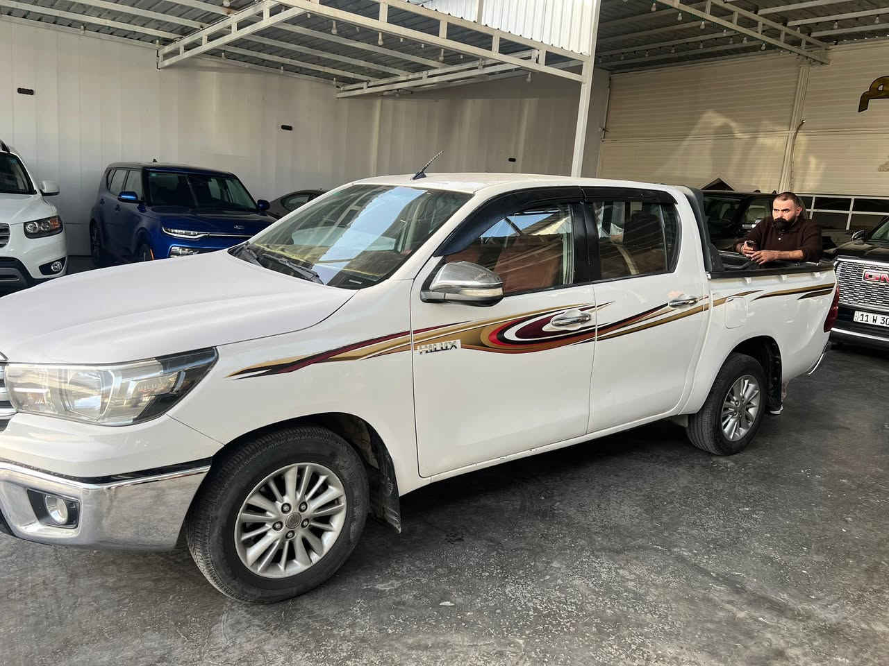 هايلوكس موديل 2016 خليجي
الناصي شاصي 19 
السياره ميكانيكها خير من الله جاهزه من كل النواحي 
والسعر كلش مناسب
السياره باسمي 
السعر 165
***********
