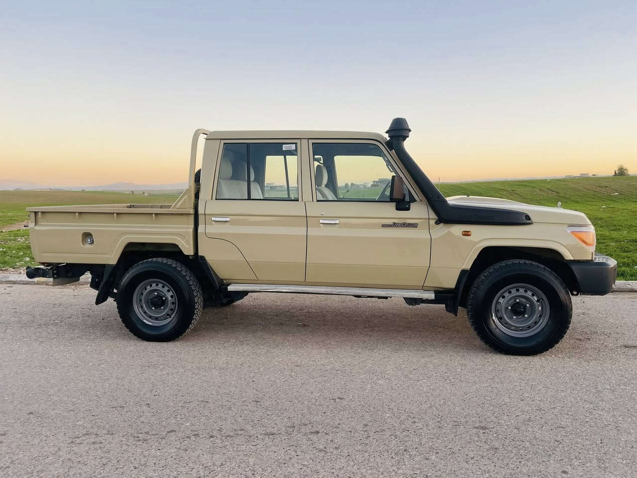 ميك زةميني بةنزين   2018  علوج  ساغ ساغ دةبل  گيچ  مةكينةي  نةكراوة  چوارتايةي لوك   222 هةزار روشتوة   بيلاد  بور  بوجواني عام پةمپة بي دةعم بي ليدران گير و مةكينة و اكسل و دةبل اكسلي بةشةرت  نمونةلةجواني  
سعري     220  مةعمةلة
ژم   ***********
اسيا     ***********
ناونيشان    چم چمال
