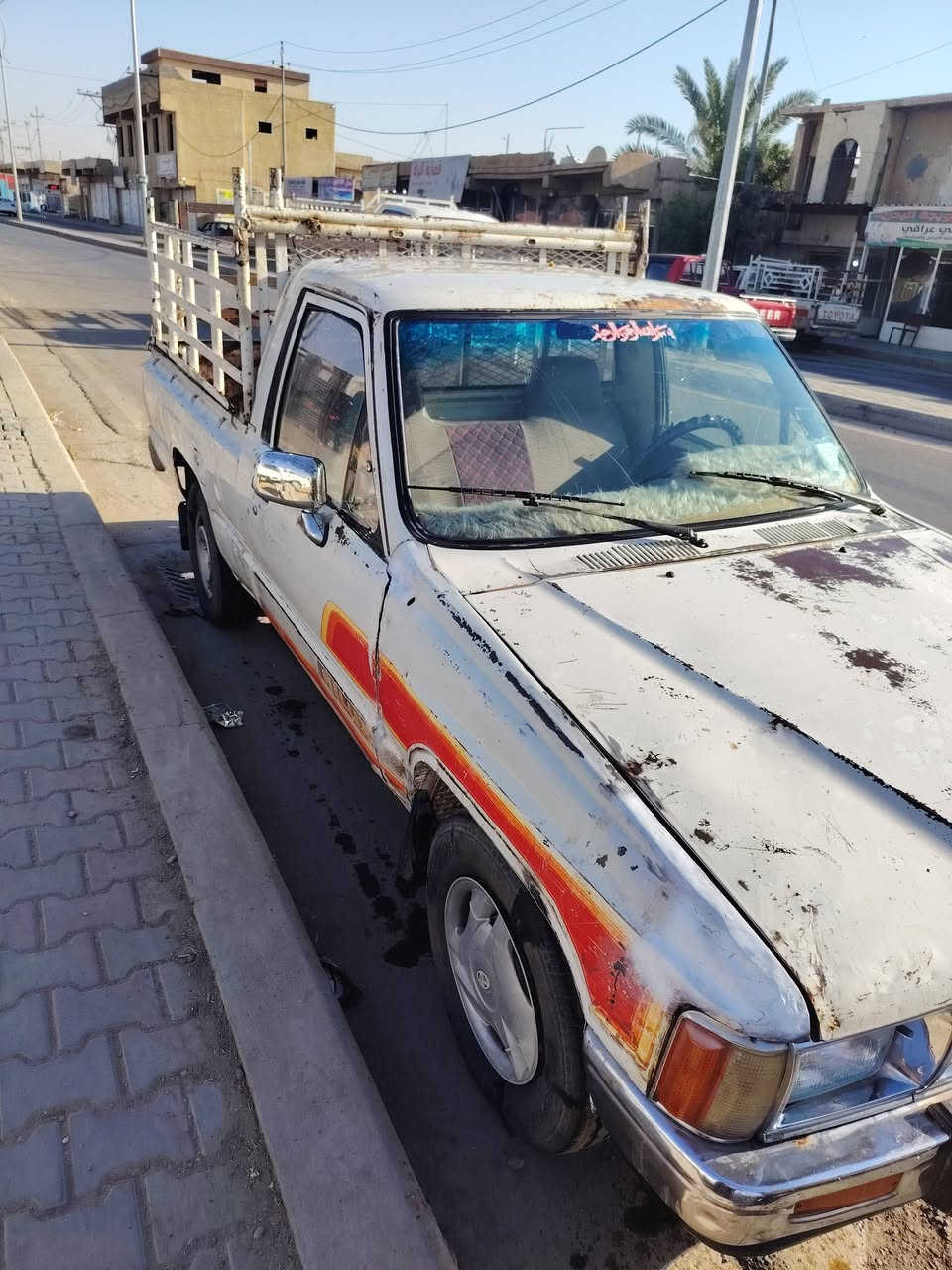 السلام عليكم
بيكم ٨٨ للبيع رقم صلاح الدين ألماني سنويه ٢٧
محرك كروسيده كير شاصي مكفوله بلاديه مجرد
البدي اليمنى بيها شخط ومرشوشه صدر لايت عالي وناصي للاستفسار ***********
